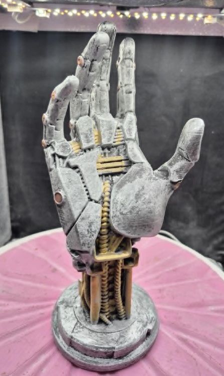 robot hand phone holder 3D print model_6
