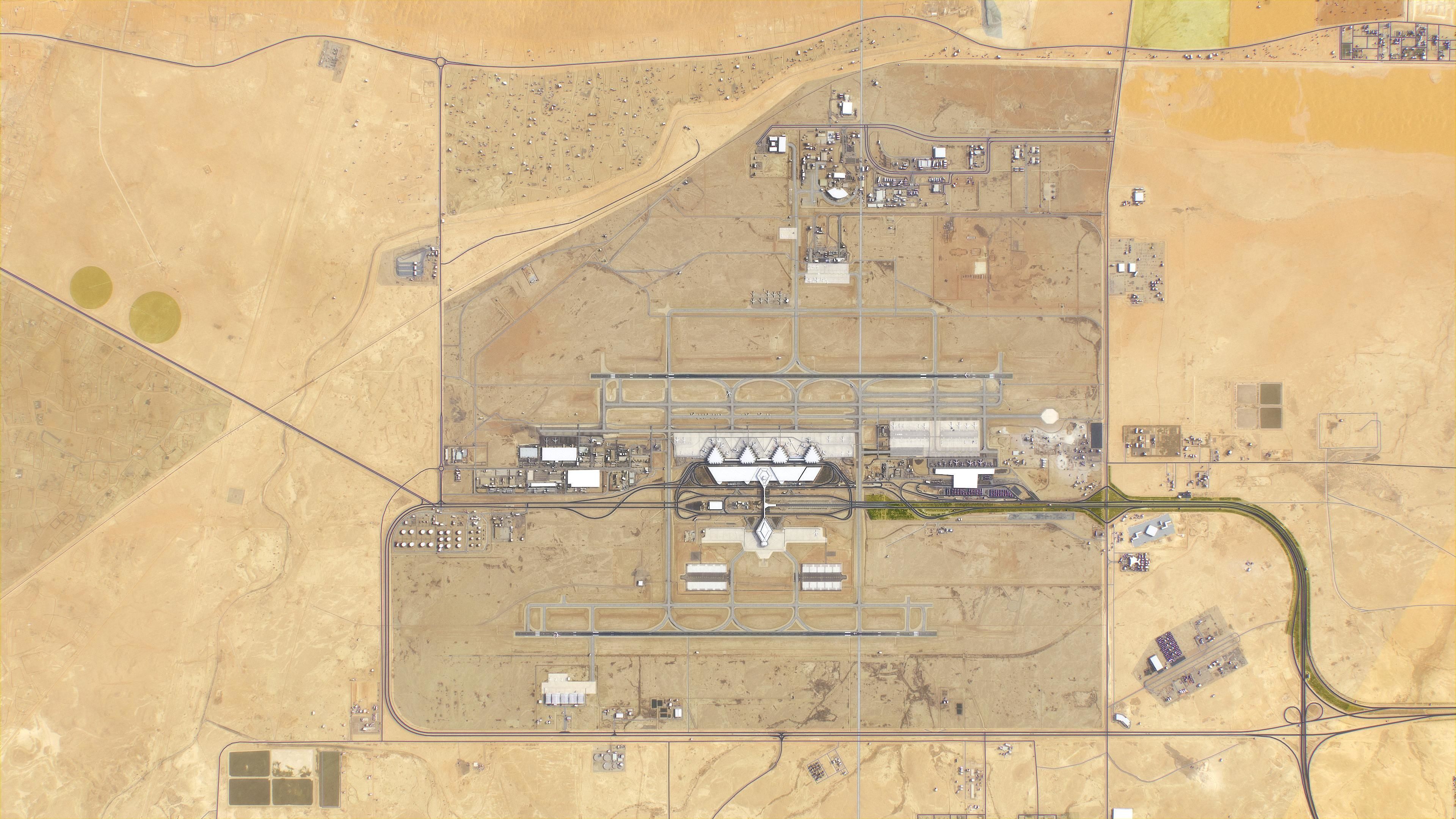 Riyadh - King Khalid Airport - RUH Low-poly 3D model_13