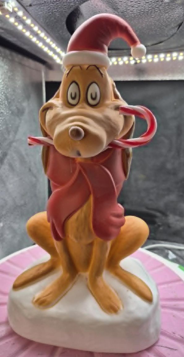 max Maximilian grinch Maximilian that stole christmas 3D print model_4
