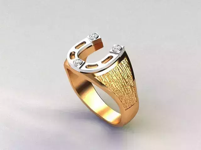 Luckie Horseshoe ring