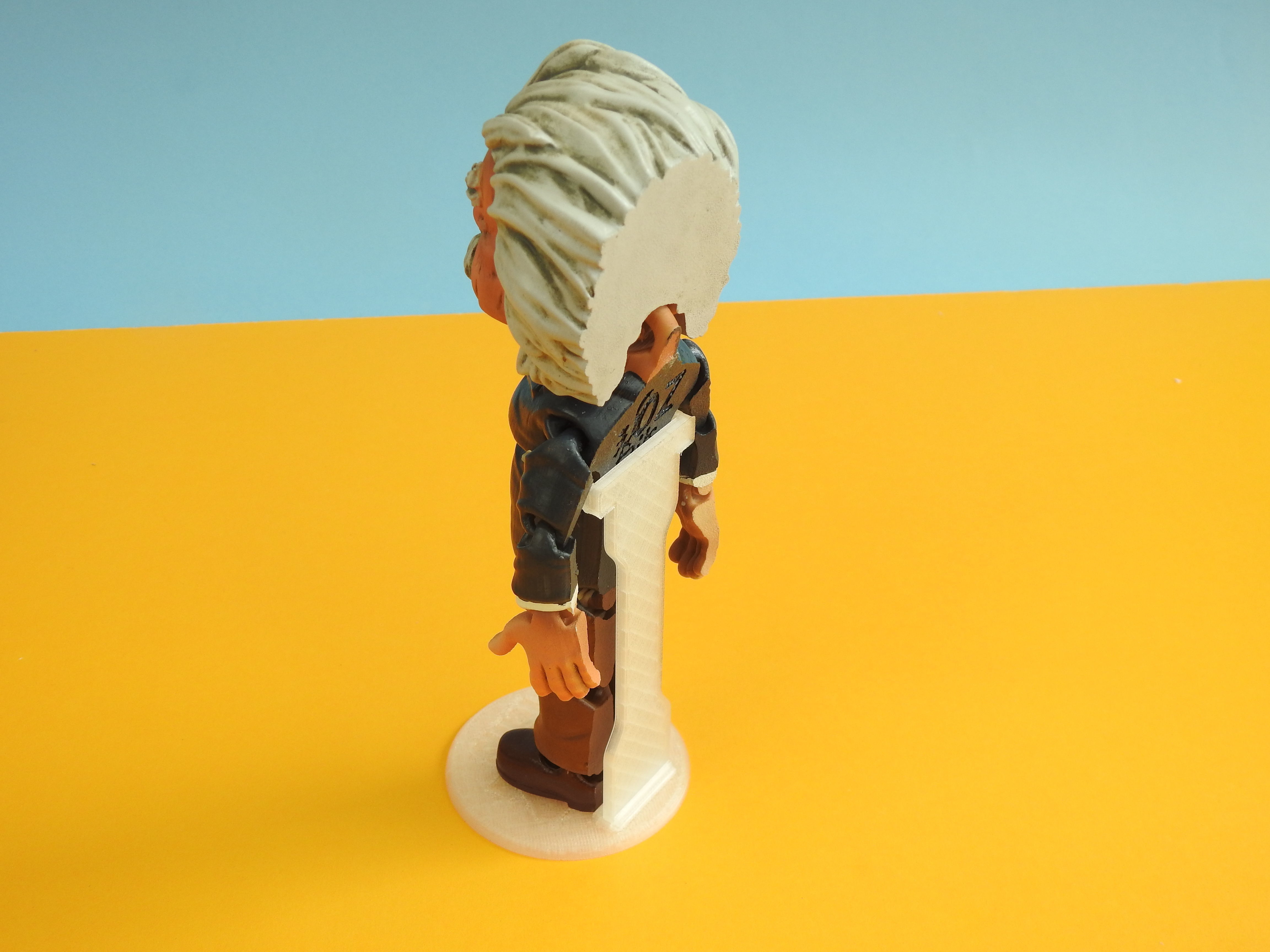 Albert Einstein 3D Print In Place Action Figure 3D print model_2