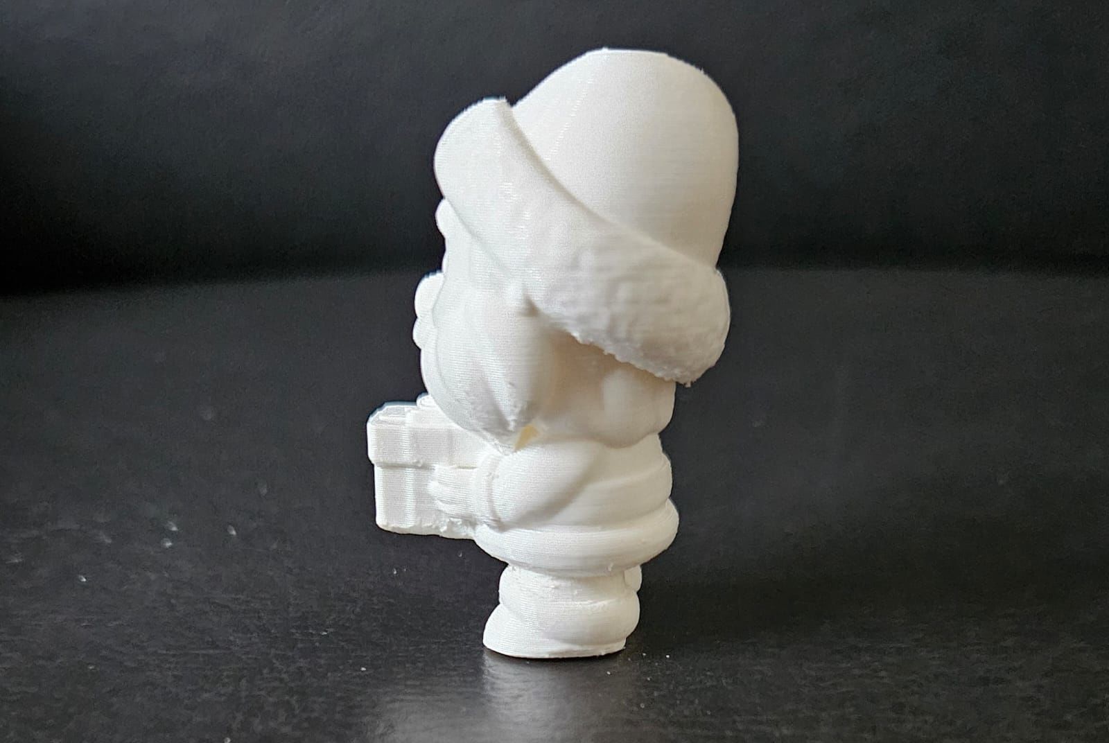 Santa Claus with Present 3D print model_11