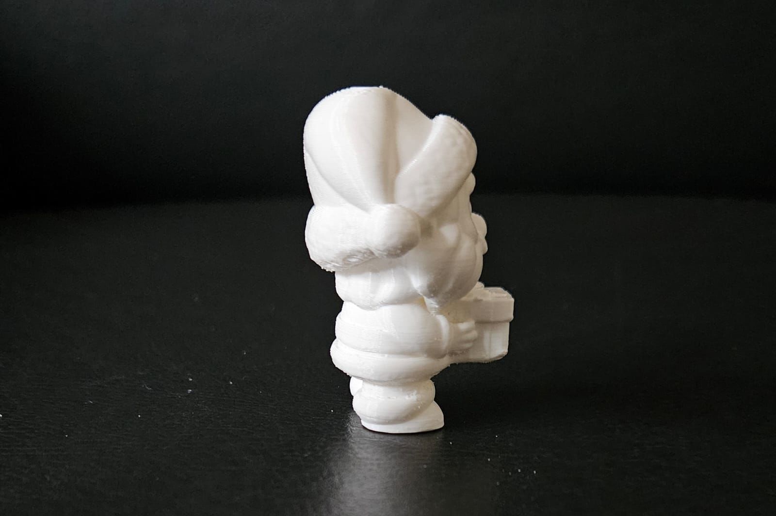 Santa Claus with Present 3D print model_7