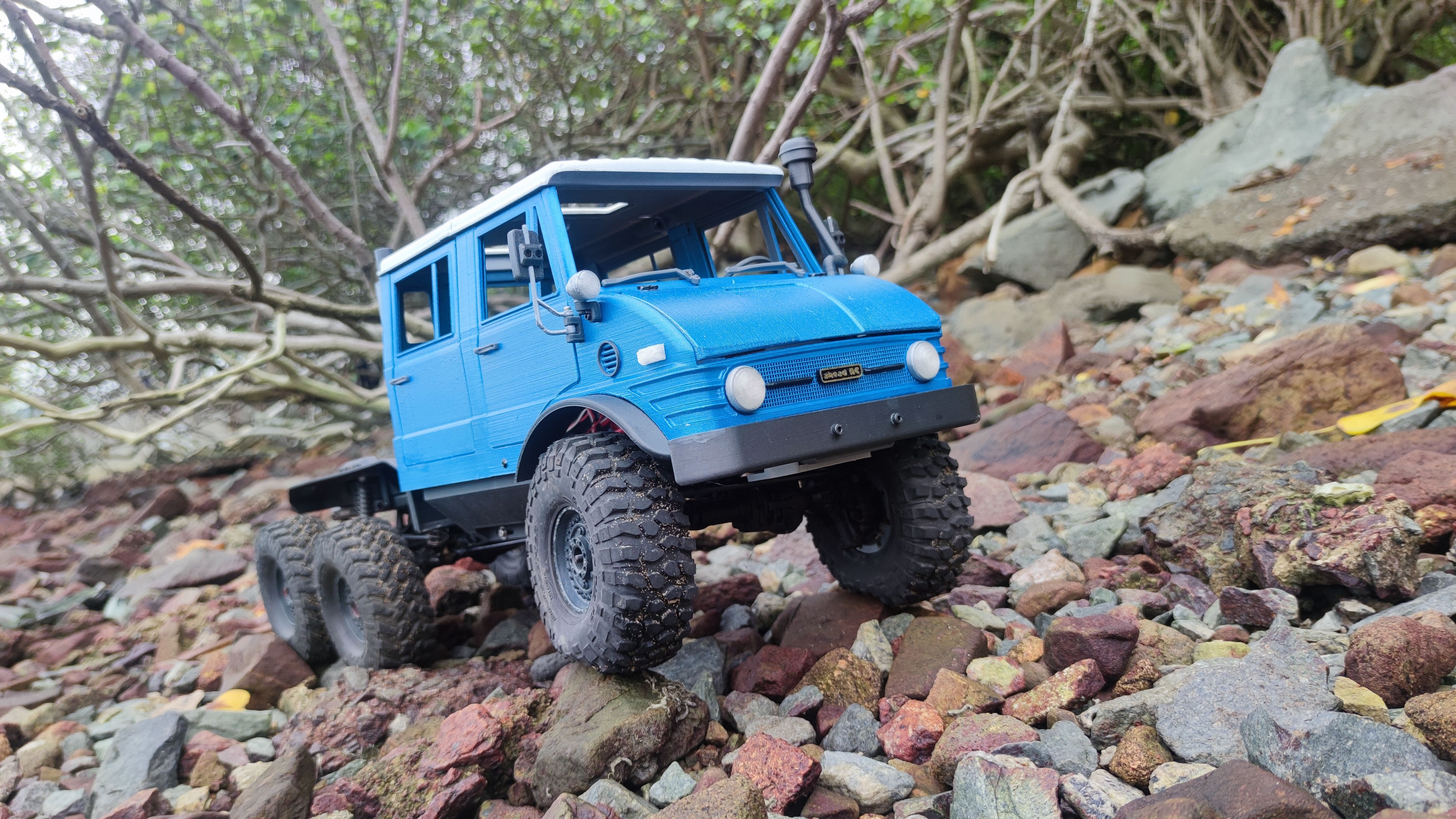 Crawler Bog 406 Crew Cab  - 1-10 RC body 3D print model_2