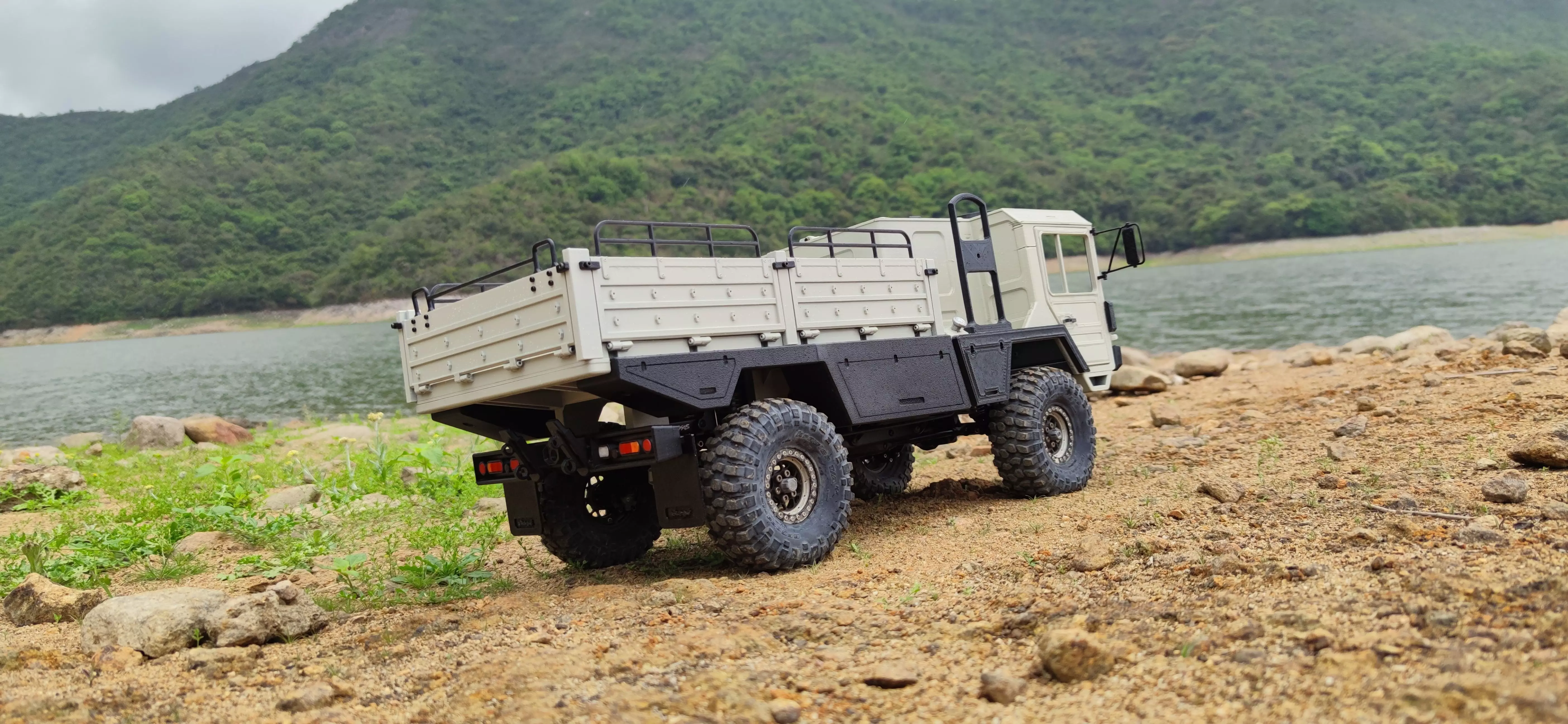 Cat 1 TRX4 4x4 Sideboard Flatbed - 1-10 RC body attachment 3D print model_0