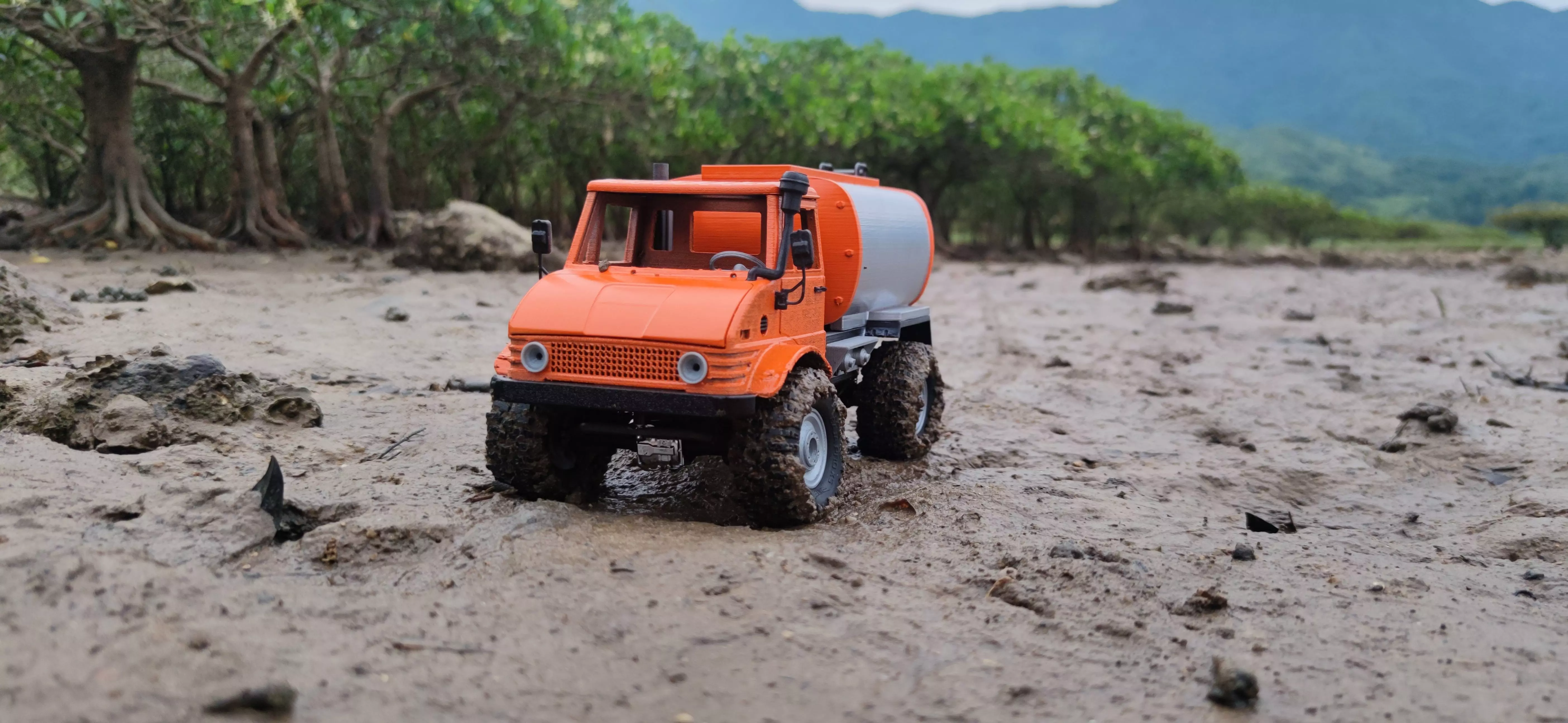 Baby Bog 406 Front Cab - 1-18 TRX4M RC body 3D print model_0