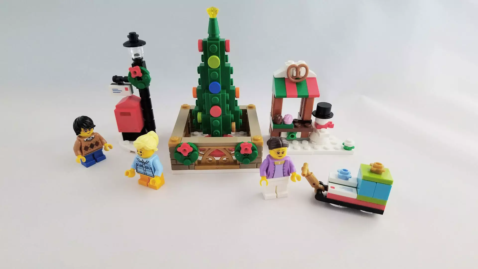 TwindBricks3D - 40263 Christmas Town Square 3D print model_0