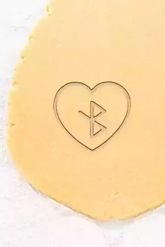 Nordic Rune Cookie Cutter - Biscuit Cutter