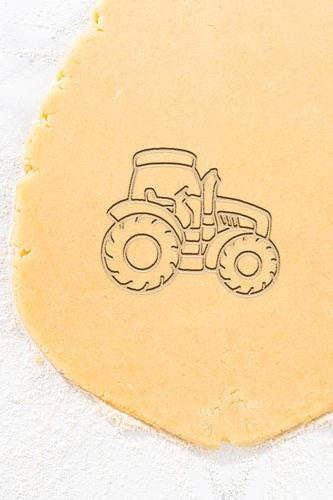 Tractor Cookie Cutter - Biscuit Cutter 3D print model