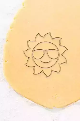 Happy Sun Cookie Cutter - Biscuit Cutter