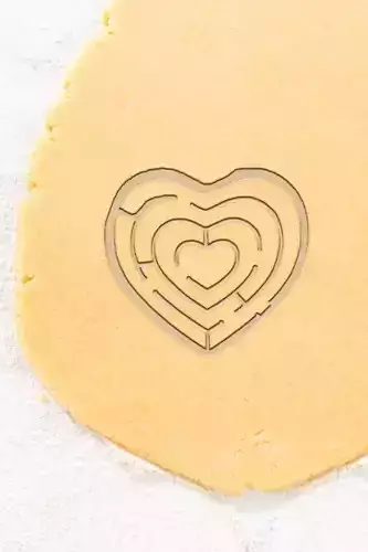Heart Labyrinth Cookie Cutter - Biscuit Cutter