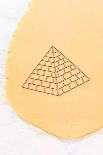 Pyramid Cookie Cutter - Biscuit Cutter