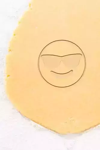 Emoji Cookie Cutter - Biscuit Cutter