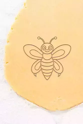 Bee Cookie Cutter - Biscuit Cutter