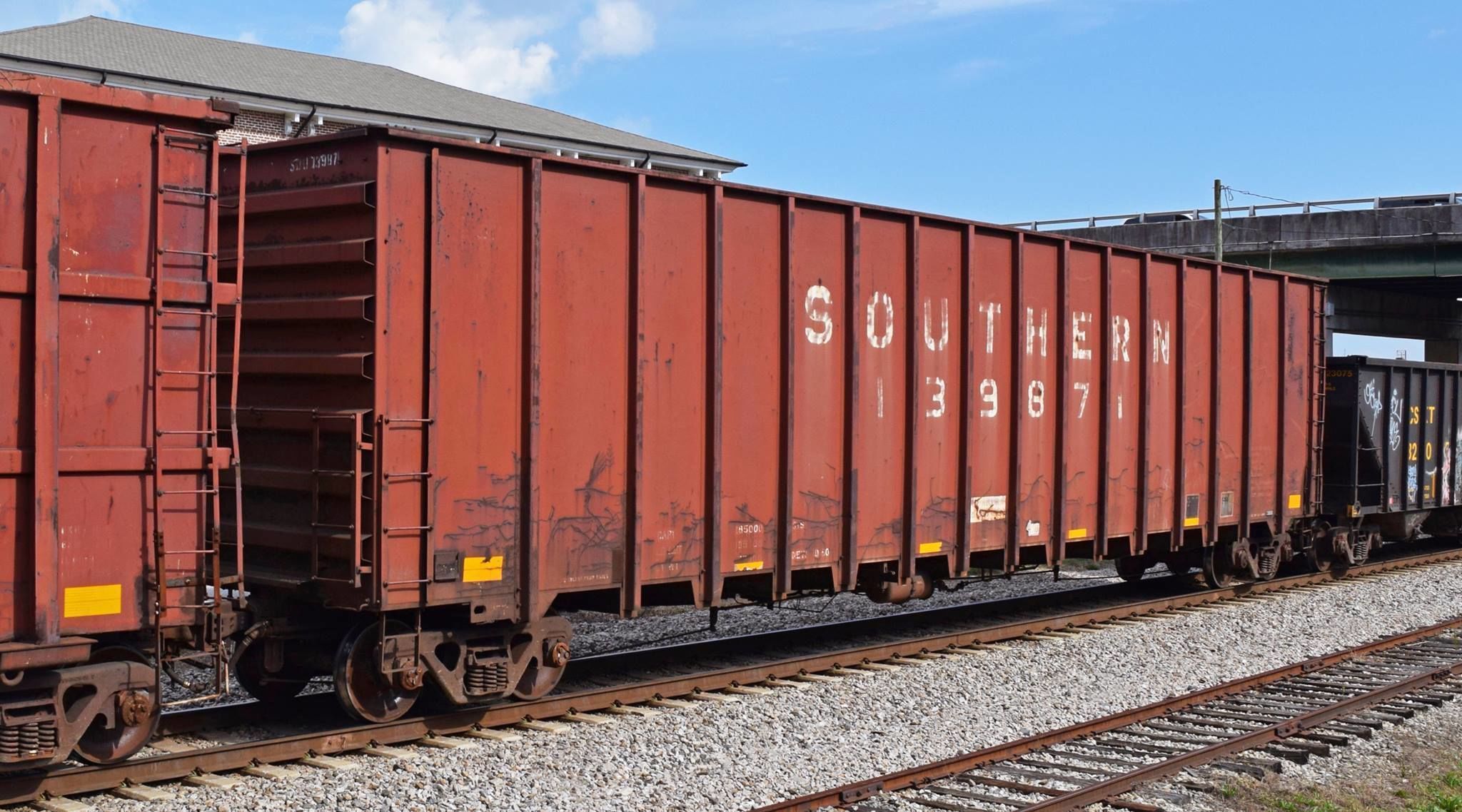 HO Scale Ortner 100-Ton GS51 Woodchip Gondola 3D print model_5