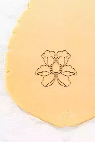 Lily Cookie Cutter - Biscuit Cutter