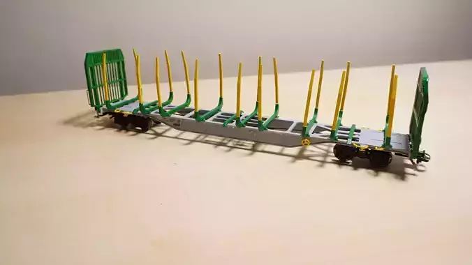 Pre supported Sgnss R 9 log carrying wagon H0 Scale