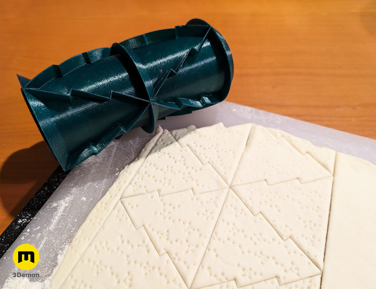 Christmas Tree Roller Cutter Free 3D print model_9