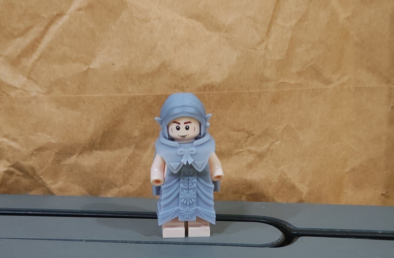 Lego Brick minifigure compatible Princess Zelda  3D print model_3