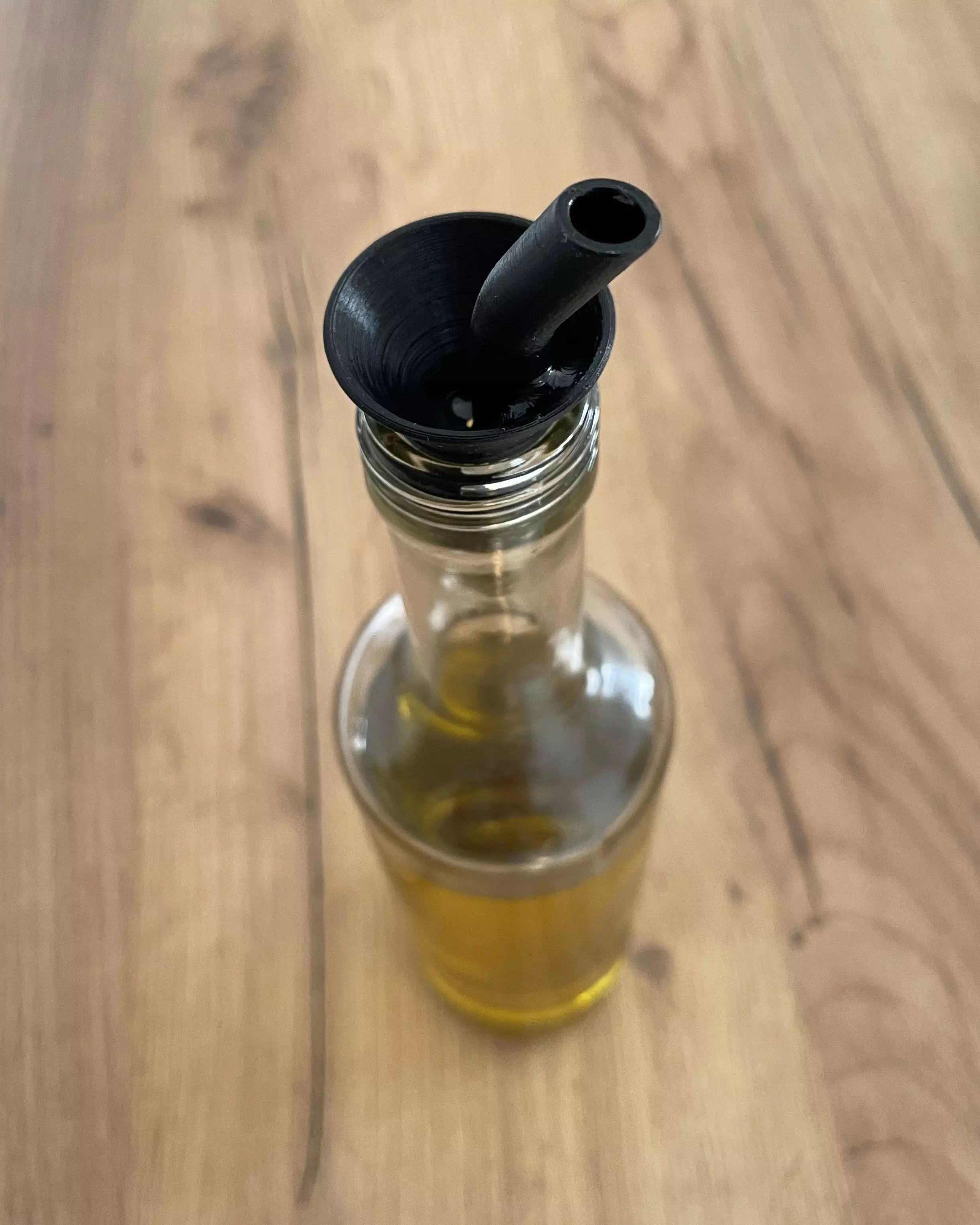 NON-DRIP NOZZLE FOR OIL BOTTLE Free 3D print model