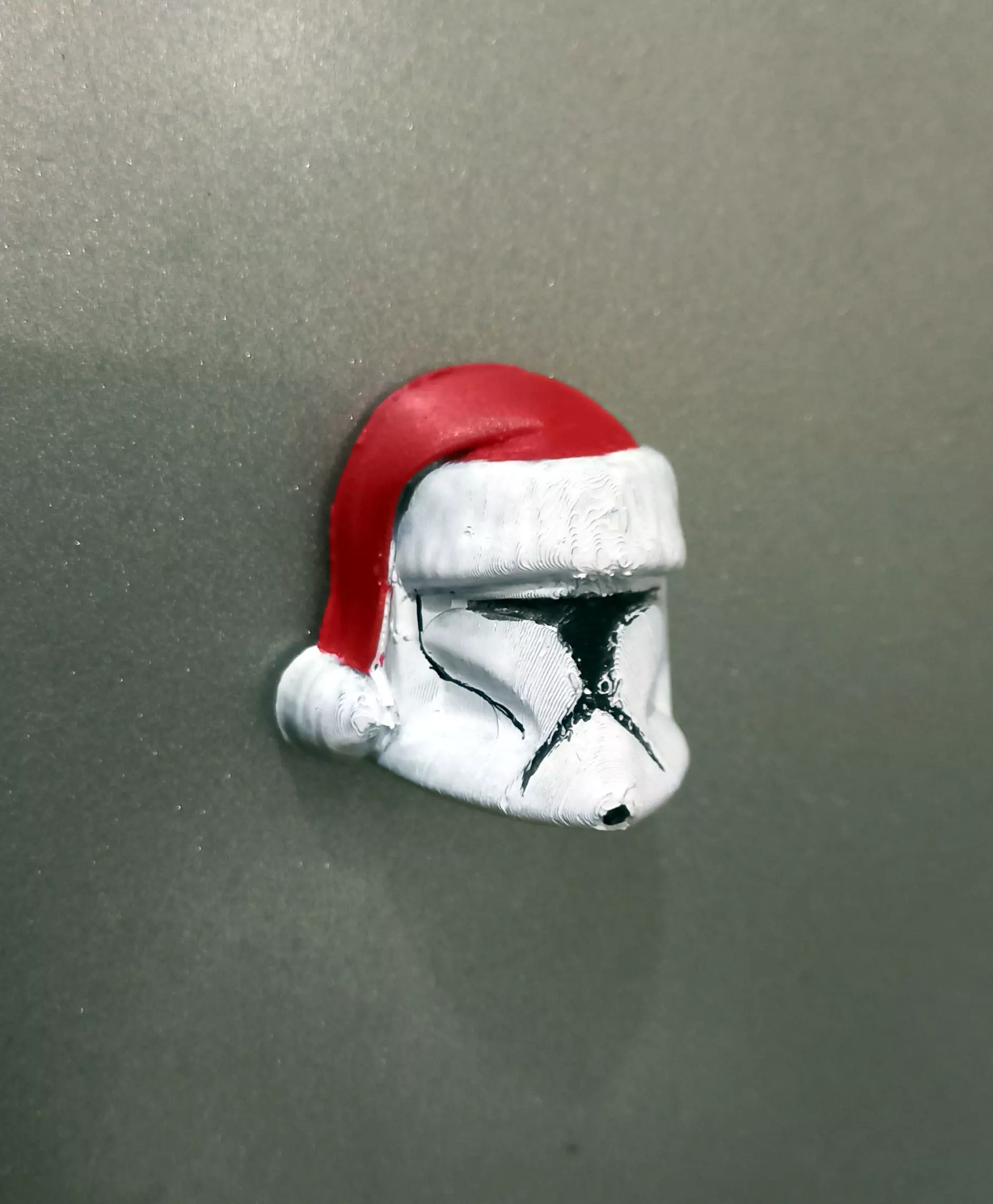 santa Clone Trooper fridge magnet print in place No Supports 3D print model_0