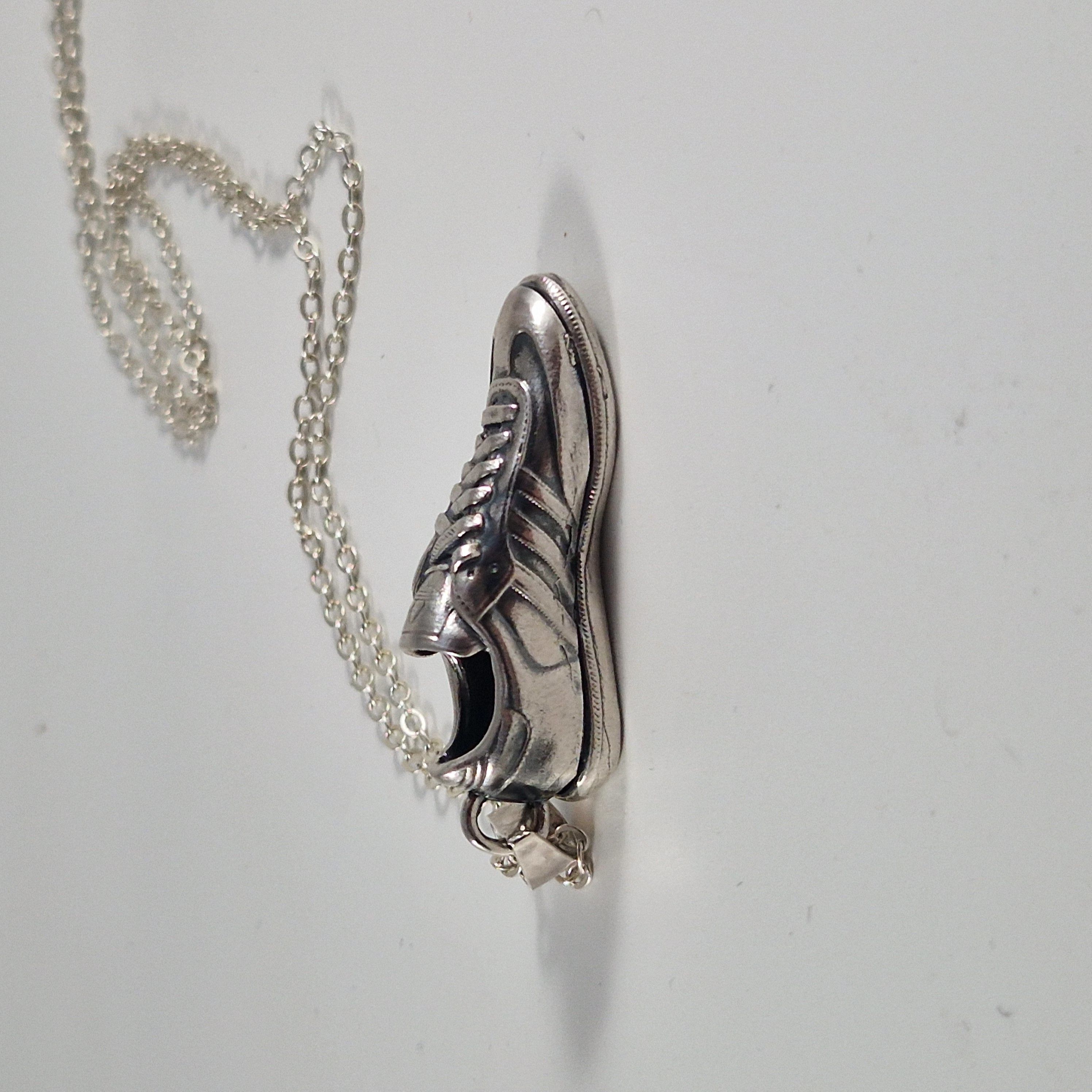 Adidas Samba pendant 3D print model_5