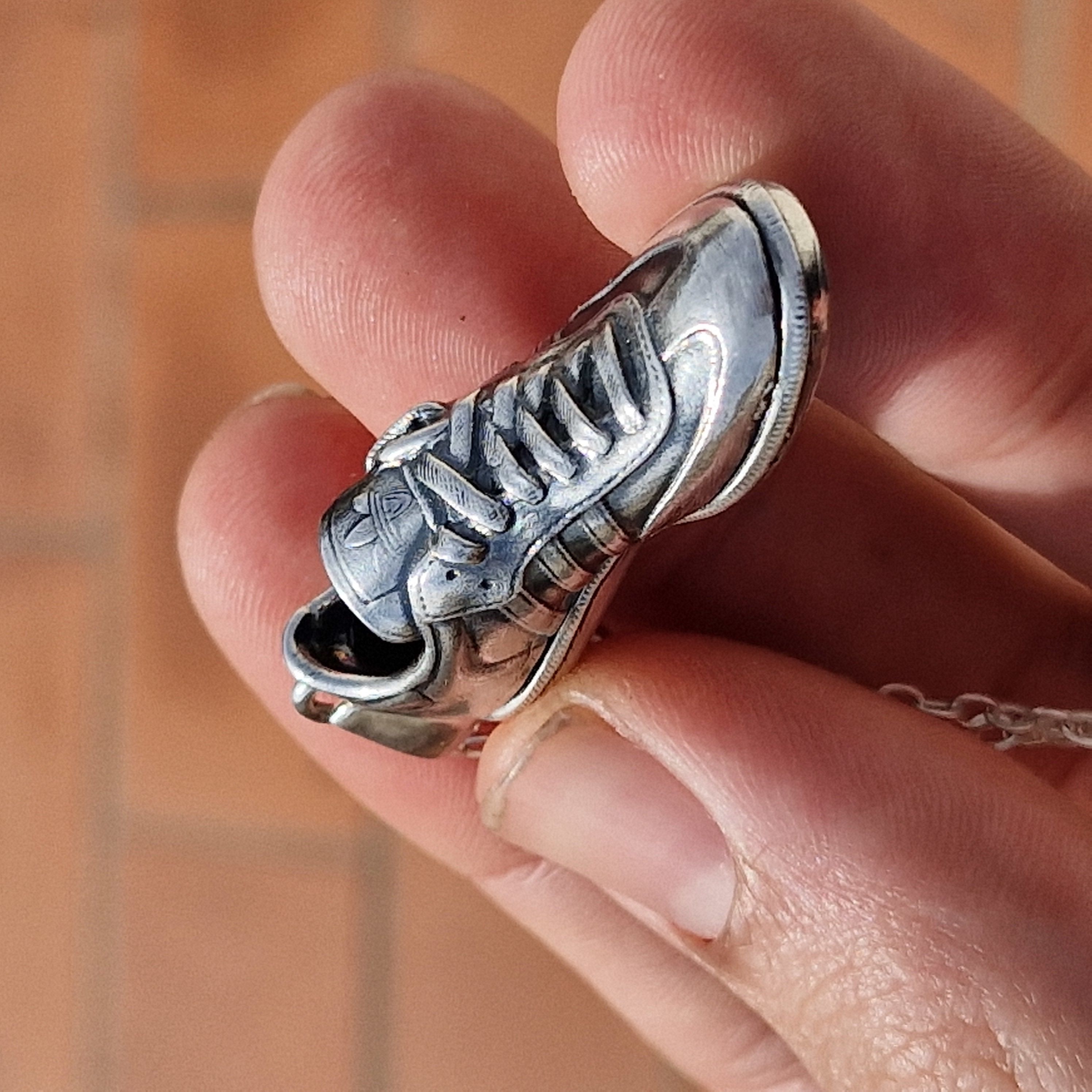 Adidas Samba pendant 3D print model_1