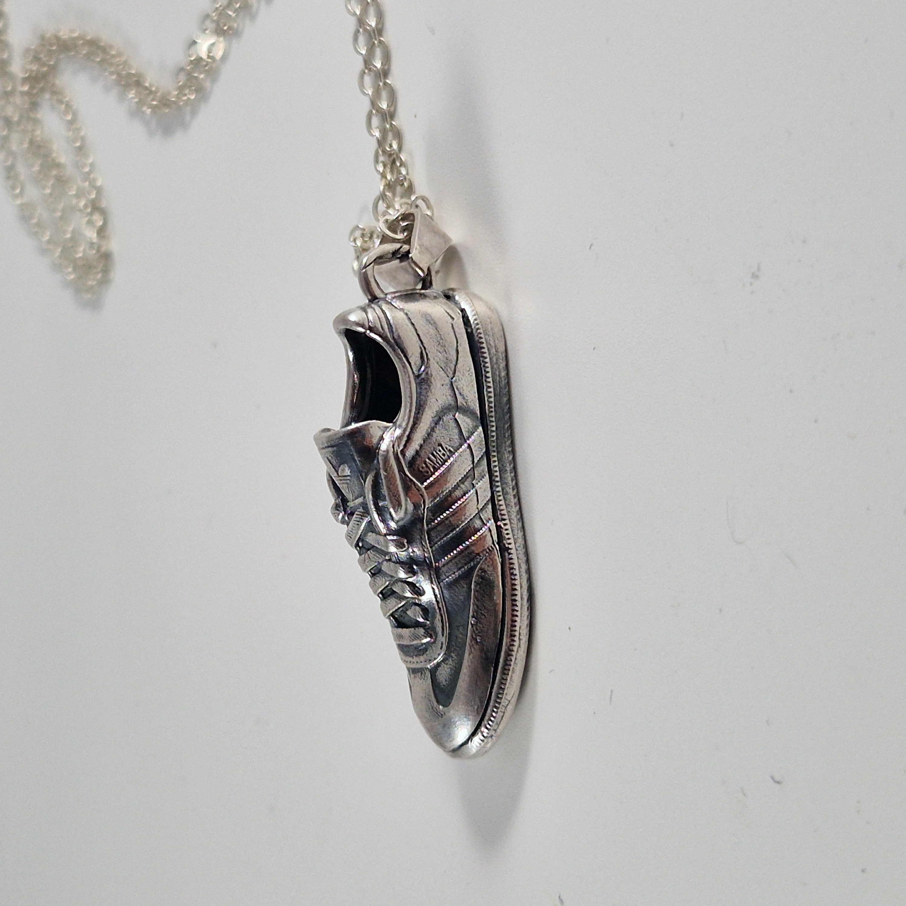 Adidas Samba pendant 3D print model_8