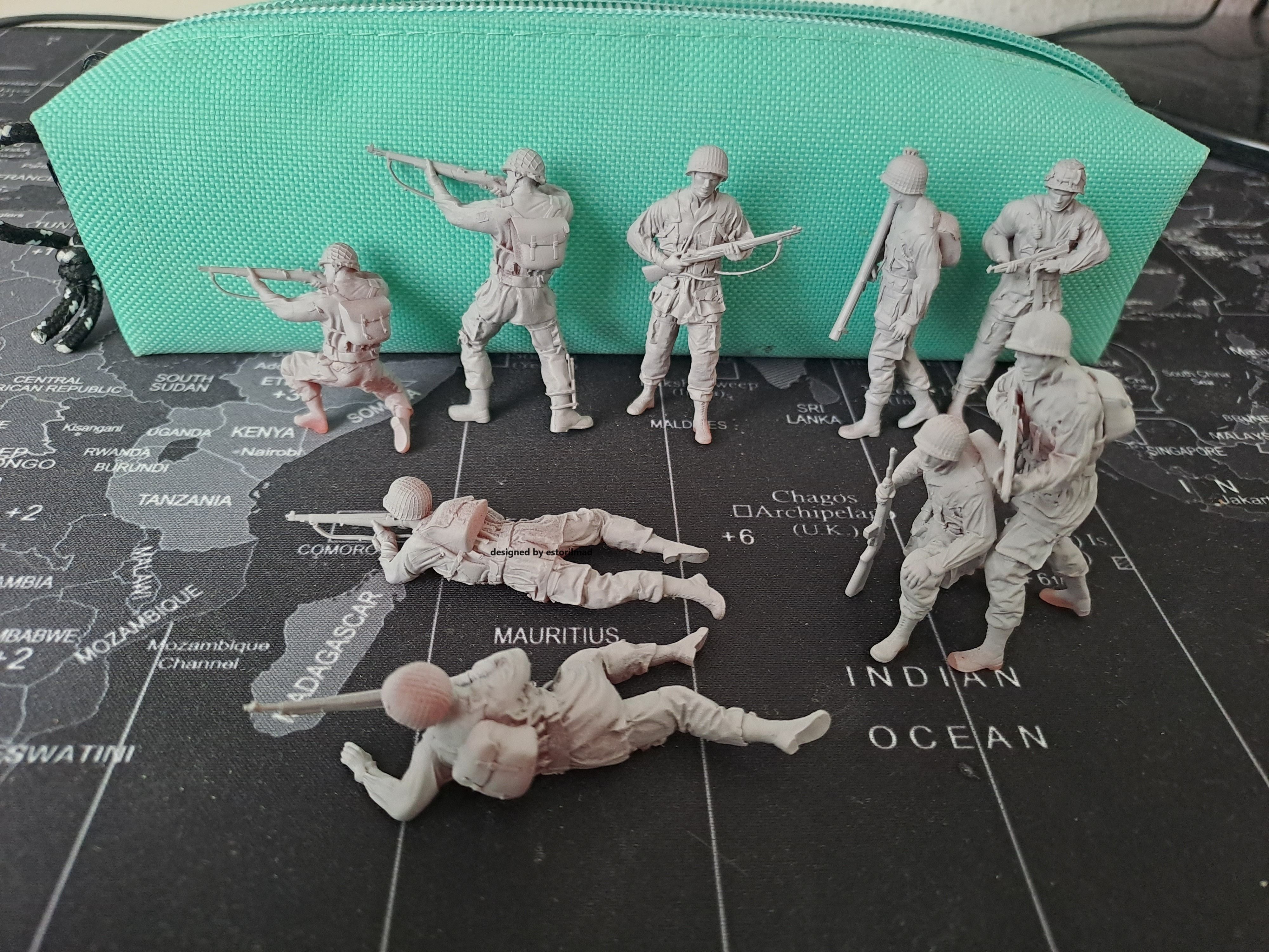 PACK 5 AMERICAN PARATROOPERS IN ACTION V3 NORMANDY 3D print model_1
