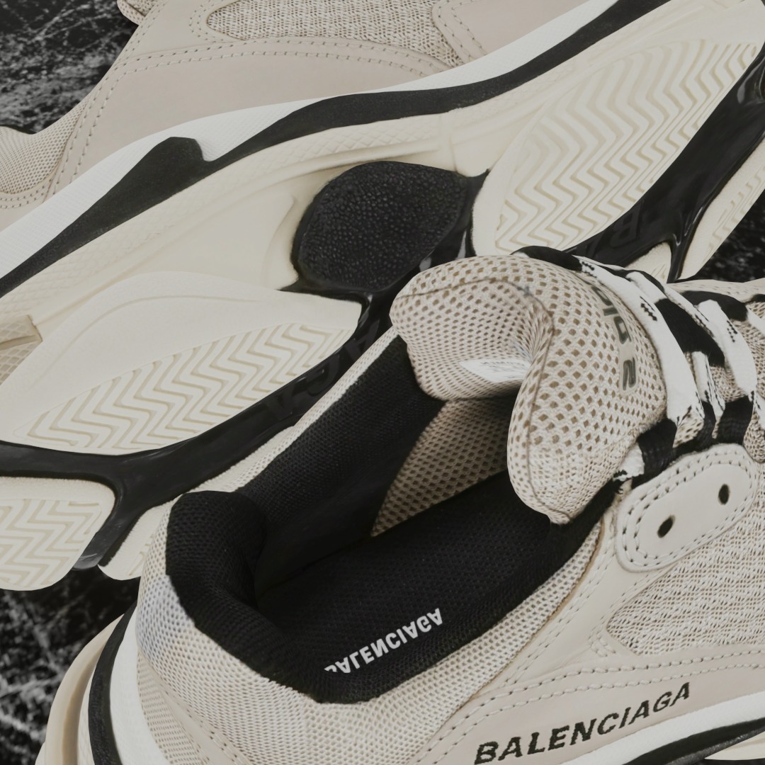 BALENCIAGA TRIPLE S 37 - BEIGE 3D SHOES Low-poly 3D model_9