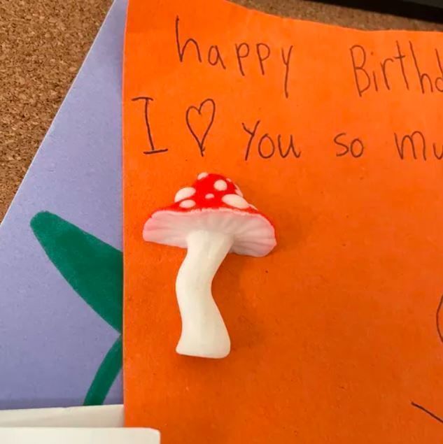 Mushroom Thumb Tack 3D print model_1