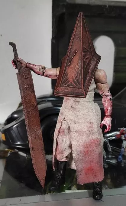 Classic SH2 Pyramid Head - Marvel Legends conversion 3D print model_0