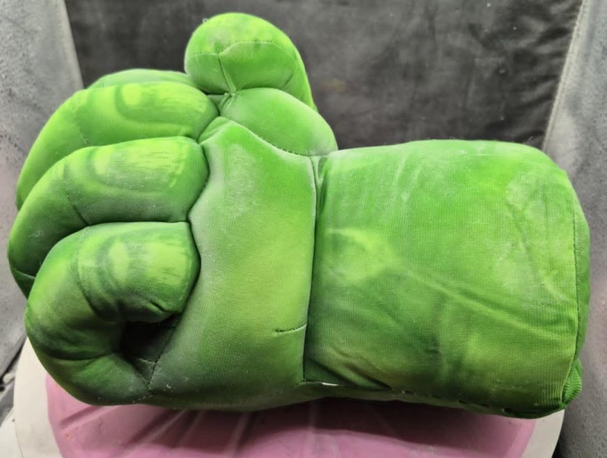 hulk hands left and right 3D print model_4