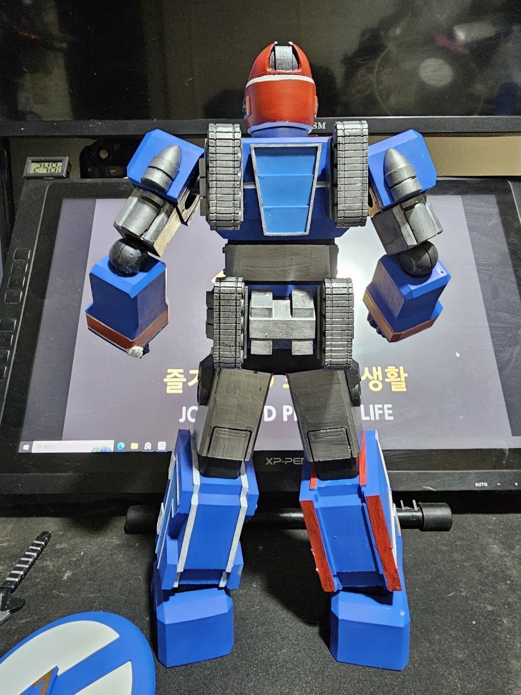 flash king 3D print model_3