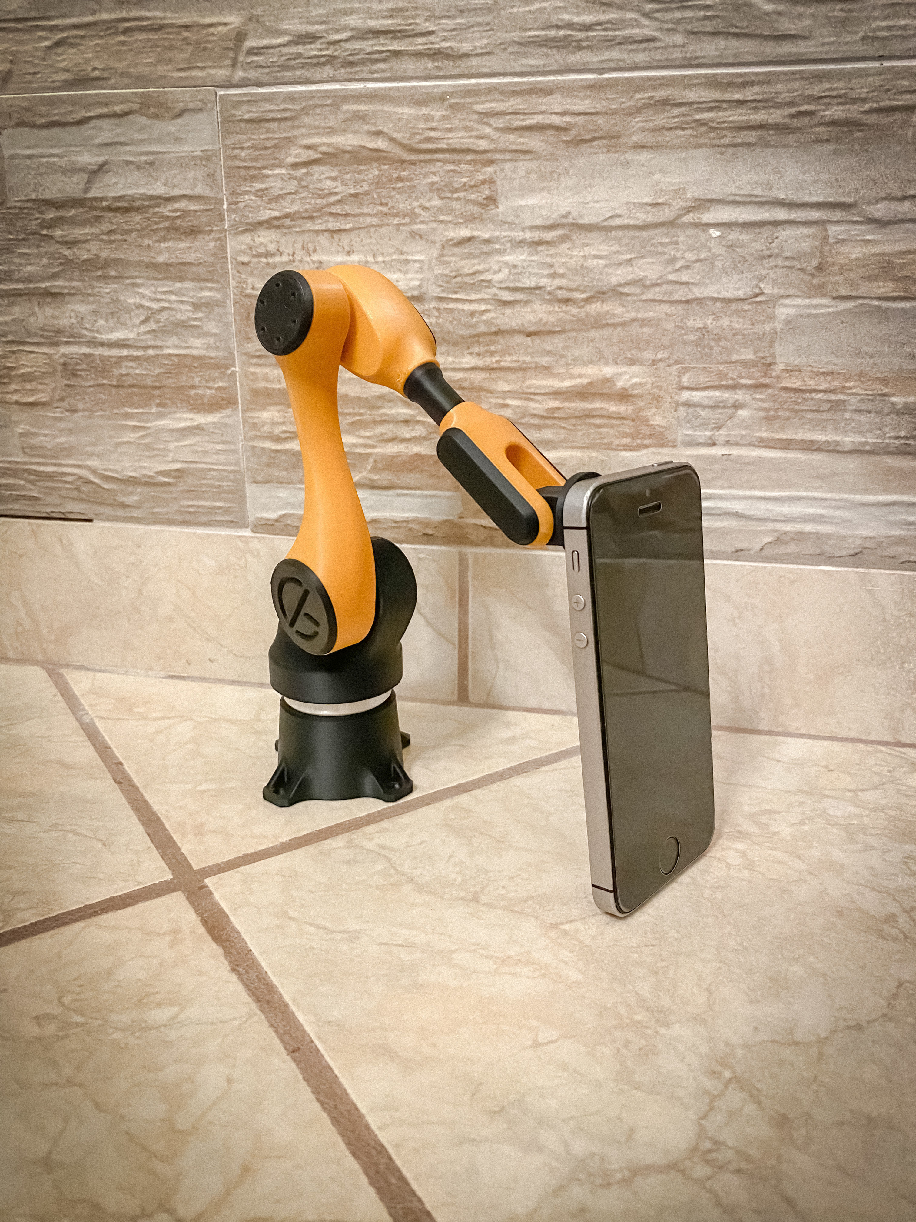 Multi-Purpose 6-Axis Articulating Robotic Arm 3D print model_14