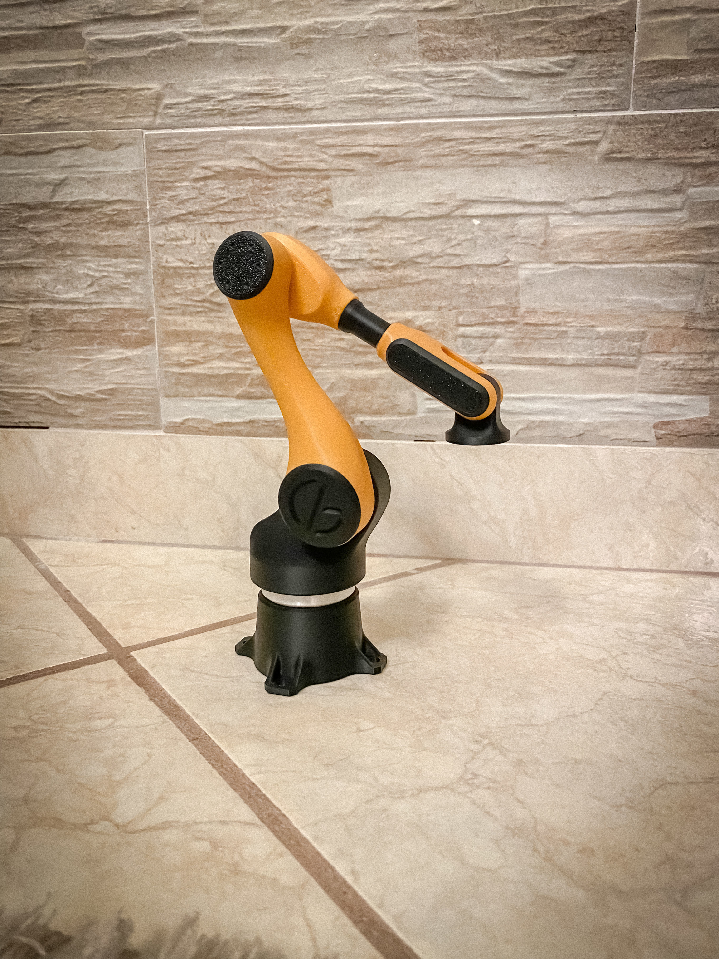 Multi-Purpose 6-Axis Articulating Robotic Arm 3D print model_15