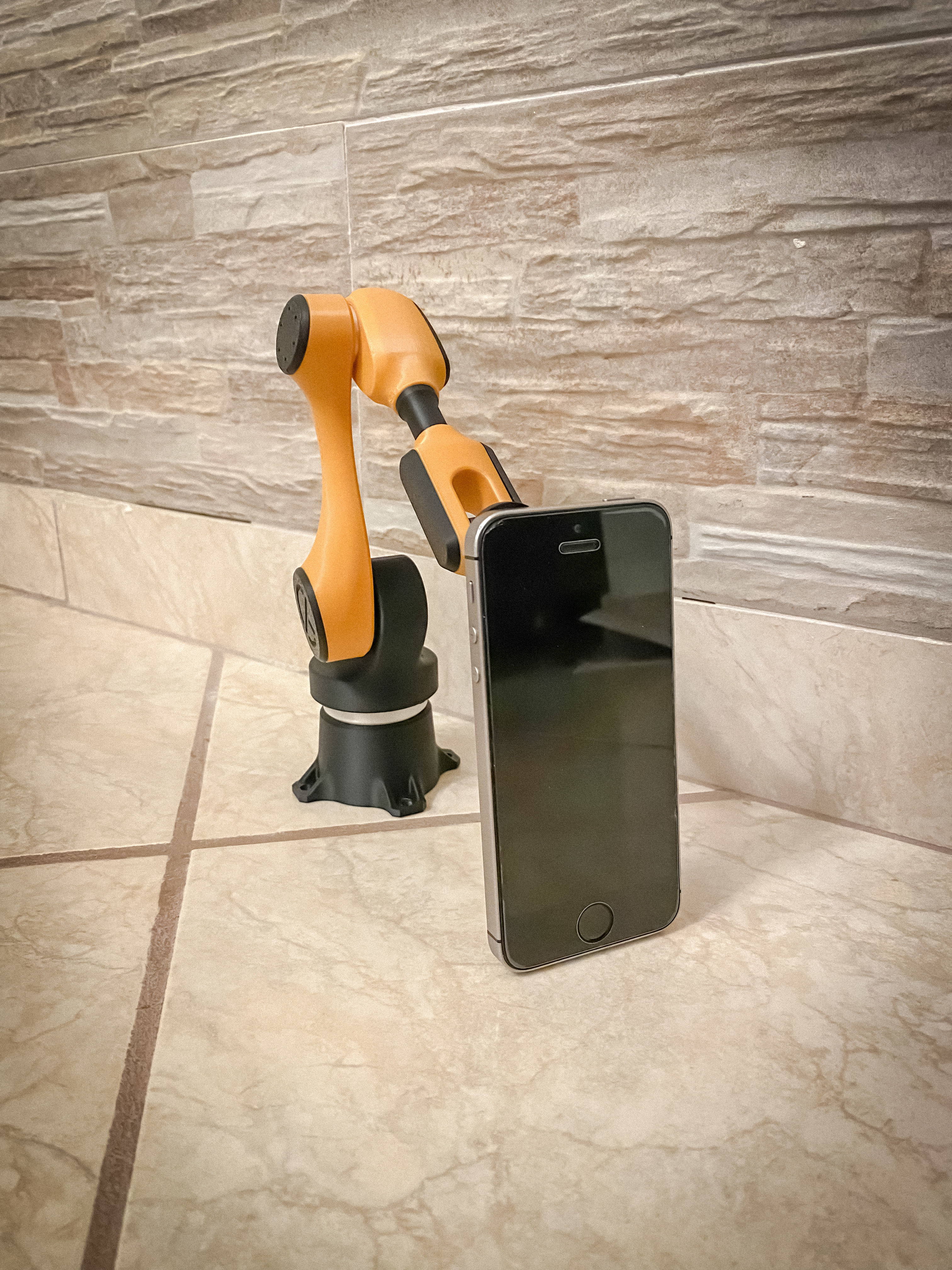 Multi-Purpose 6-Axis Articulating Robotic Arm 3D print model_13