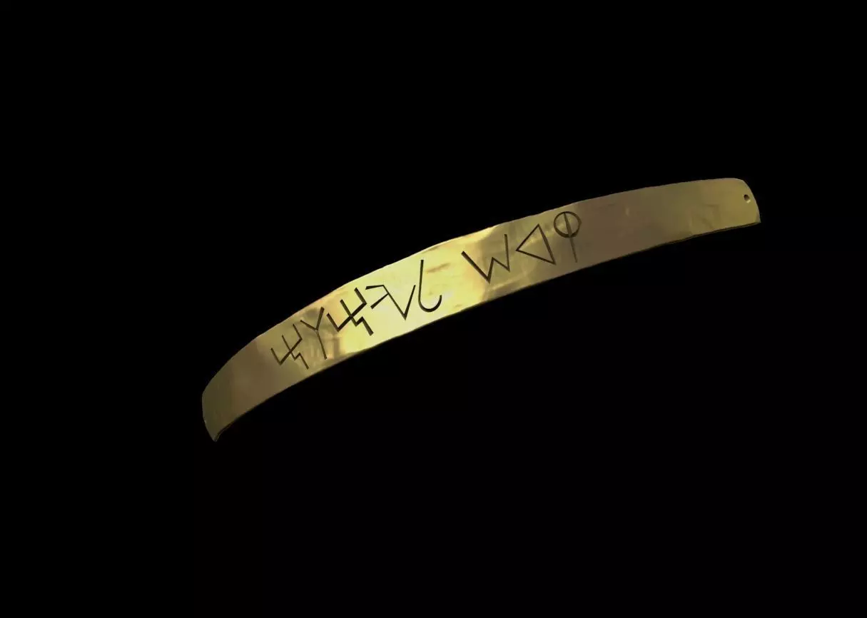 High priest ancient Israel diadem holyness to YHWH Free 3D model