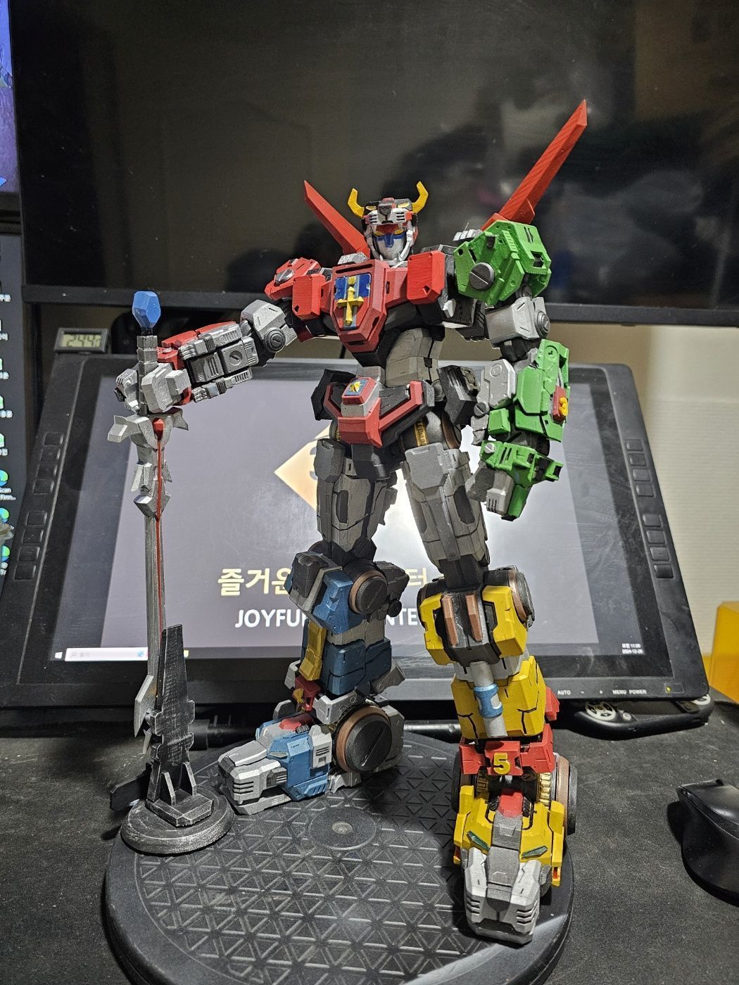 Voltron 3D print model_7