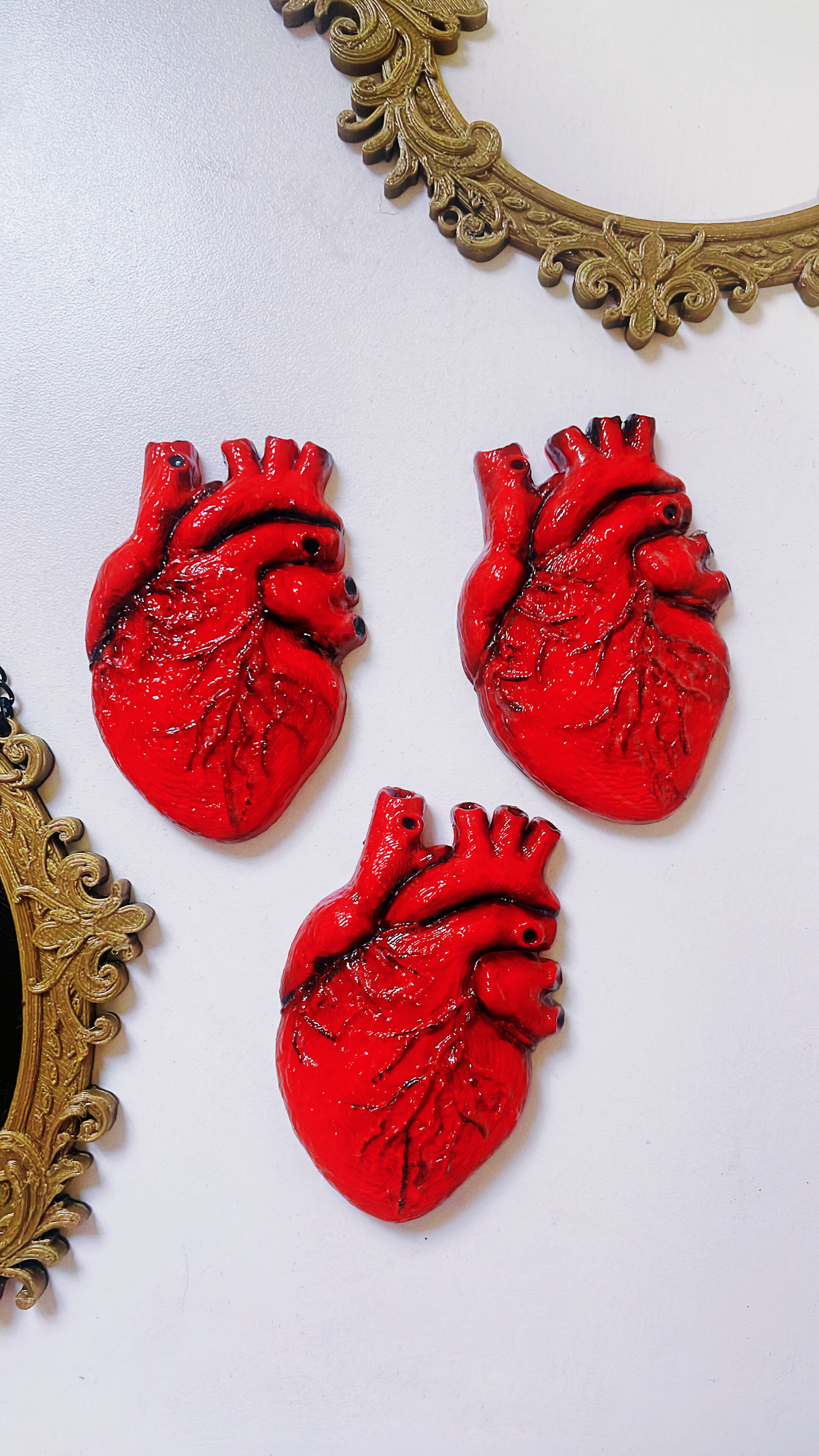 Anatomical Heart in Elegant Baroque Frame 3D print model_2