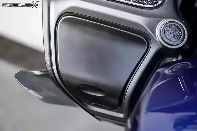 Indian Challenger glove box door - cover Storage door motorcycle 3D print model