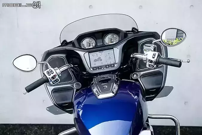 Indian Challenger Speaker frame