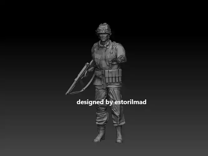 WW2 PARACAIDISTA AMERICANO 101 CON THOMPSON