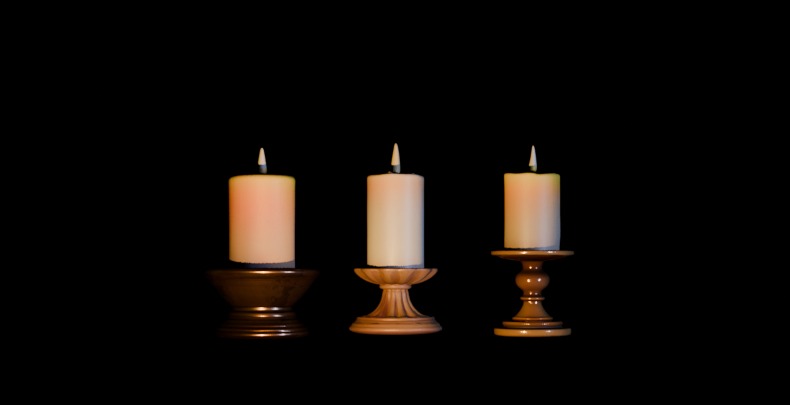 Victorian Candle Pack Free low-poly 3D model_2