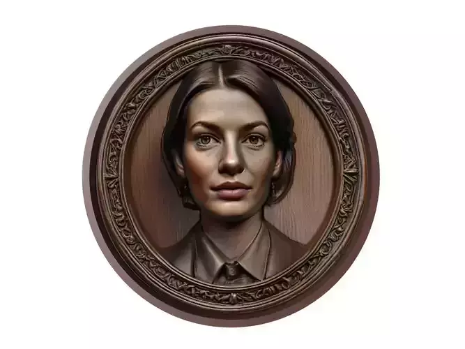 Anne Hathaway Medallion