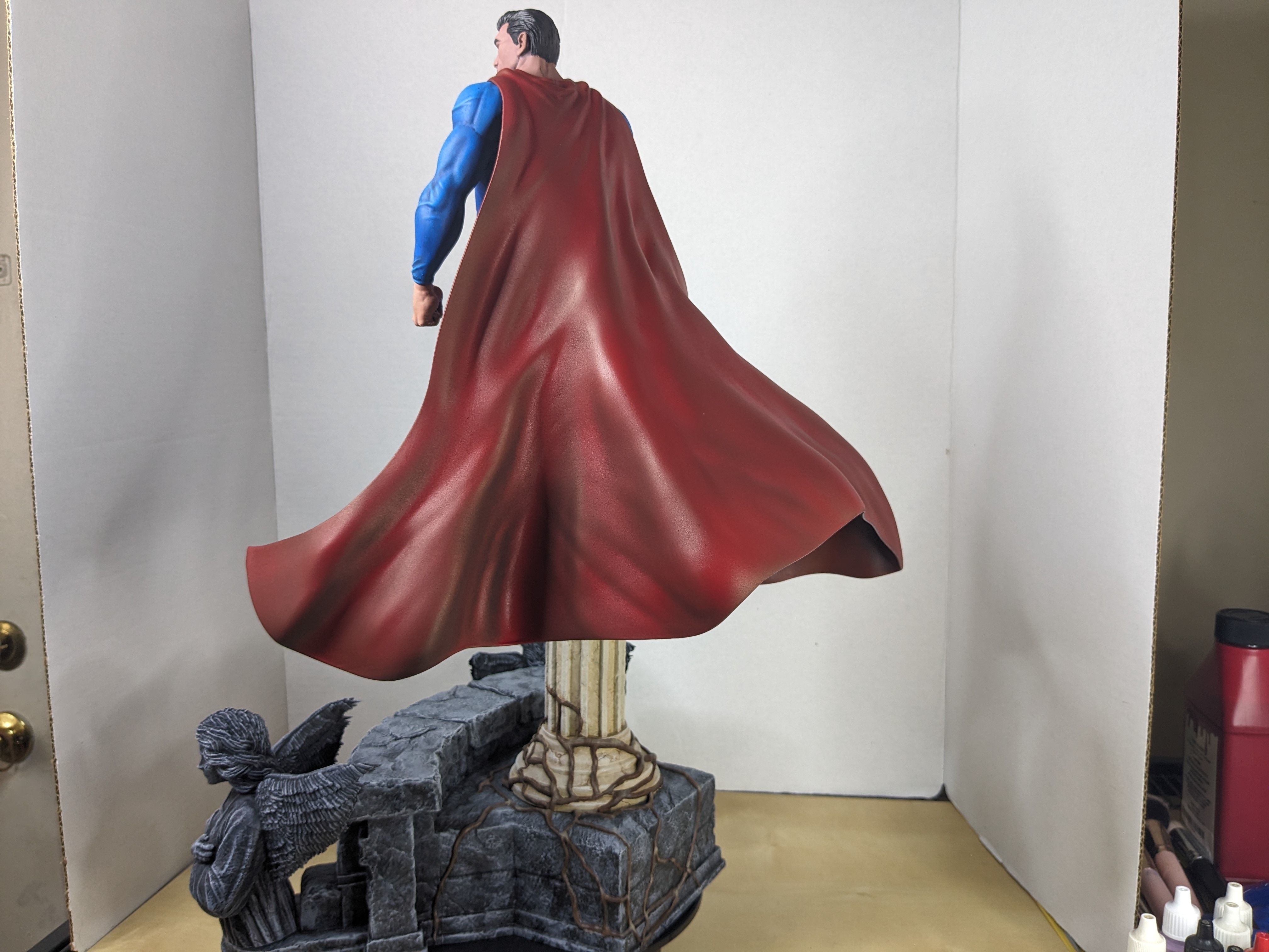 Superman Hush Statue - 3D Print File STL 3D print model_4