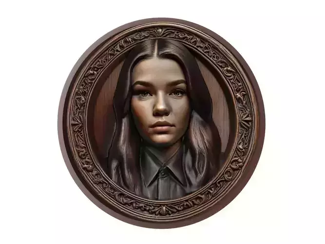 Hailee Steinfeld Medallion