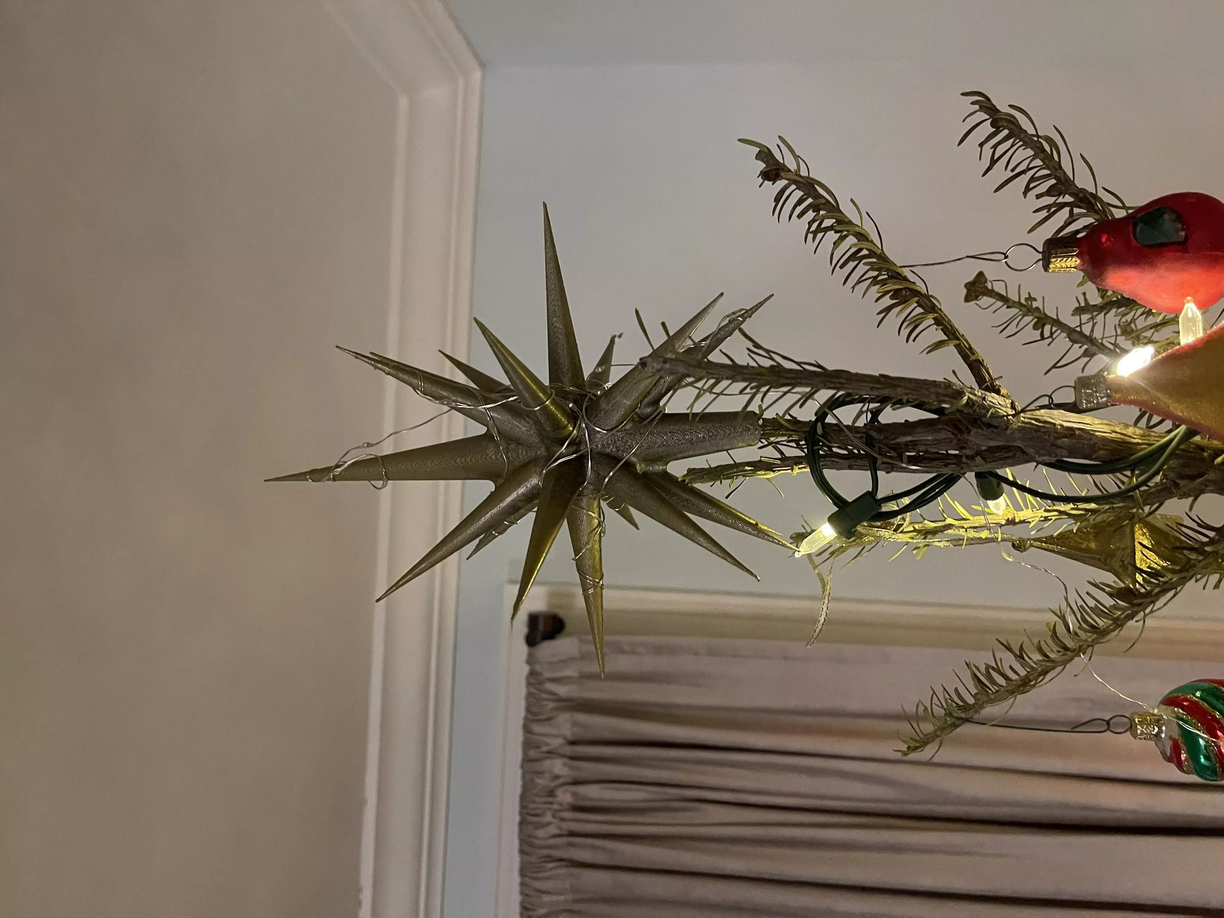 Starburst Christmas Tree Topper   3D print model_0