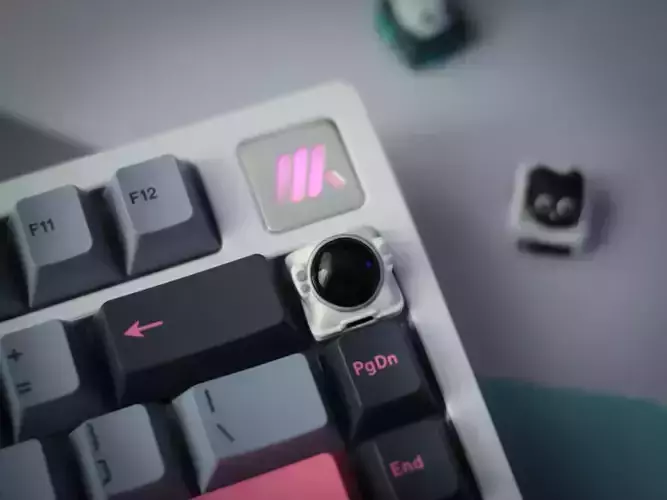 Spaceman Keycap