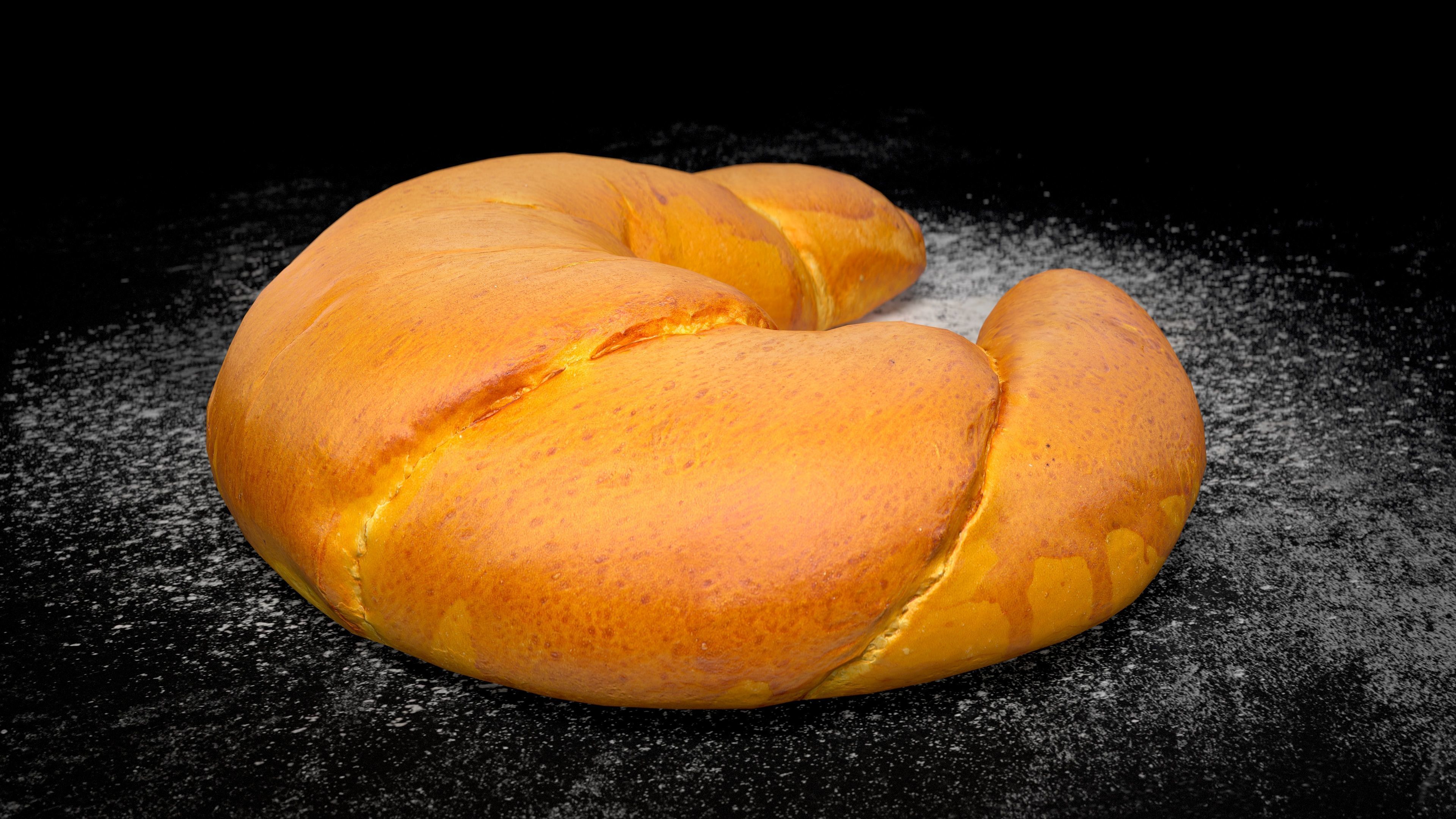 Tasty Crescent Roll PBR game-ready Low-poly 3D model_3